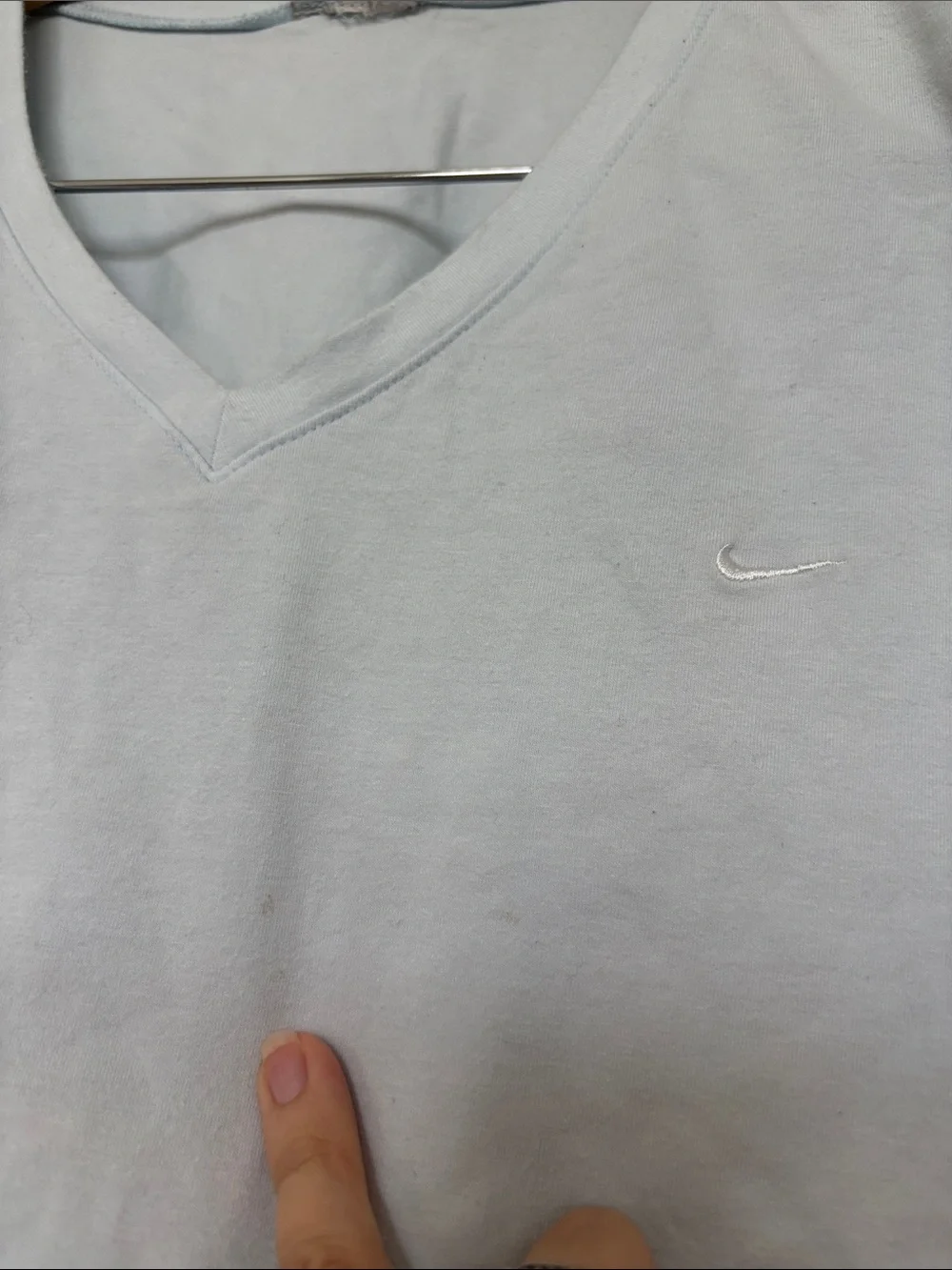 Nike neck tee
